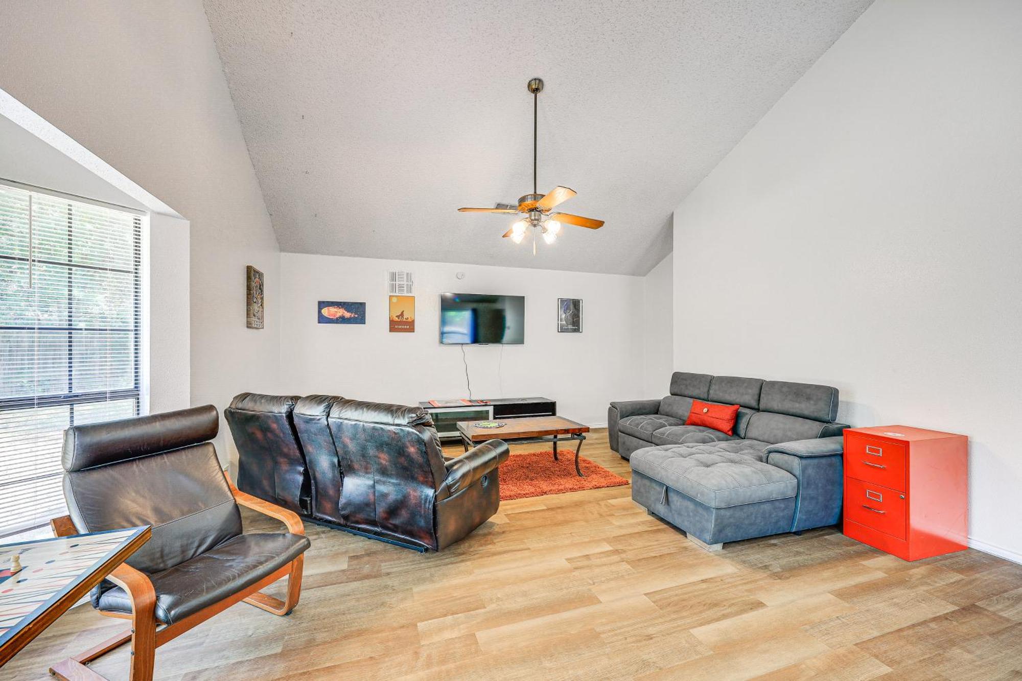 Spacious San Antonio Home Google Fiber, Game Room Esterno foto